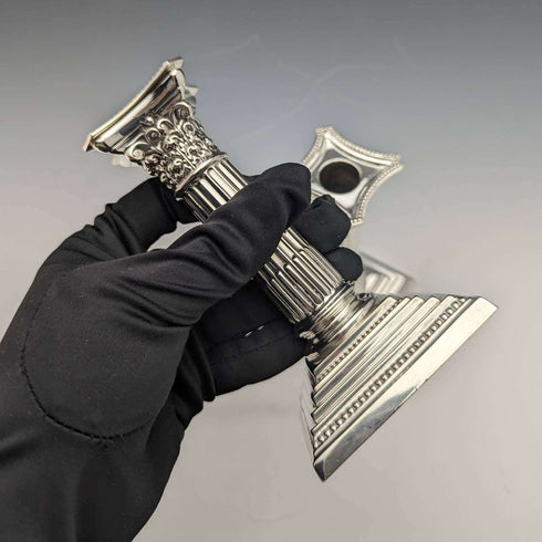 英国アンティーク シルバープレート製 キャンドルスタンド 燭台ペア Goldsmiths and Silversmiths