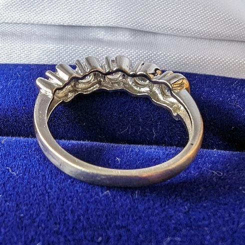 British Vintage Jewelry Cubic Zirconia x5 Sterling Silver Ring