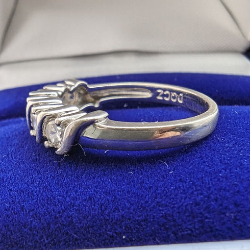 British Vintage Jewelry Cubic Zirconia x5 Sterling Silver Ring