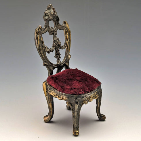 1940年代 真鍮製 椅子型 懐中時計ホルダー ダークレッドシート