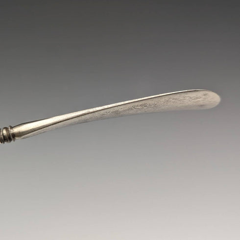 1899 British Antique Pure Silver Handle Shoehorn Shoehorn ES Barnsley