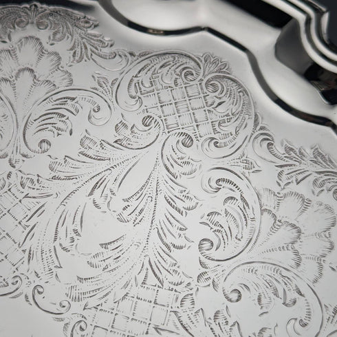 英国ヴィンテージ シルバープレート製 トレイ 直径31cm Queen Anne 箱入り