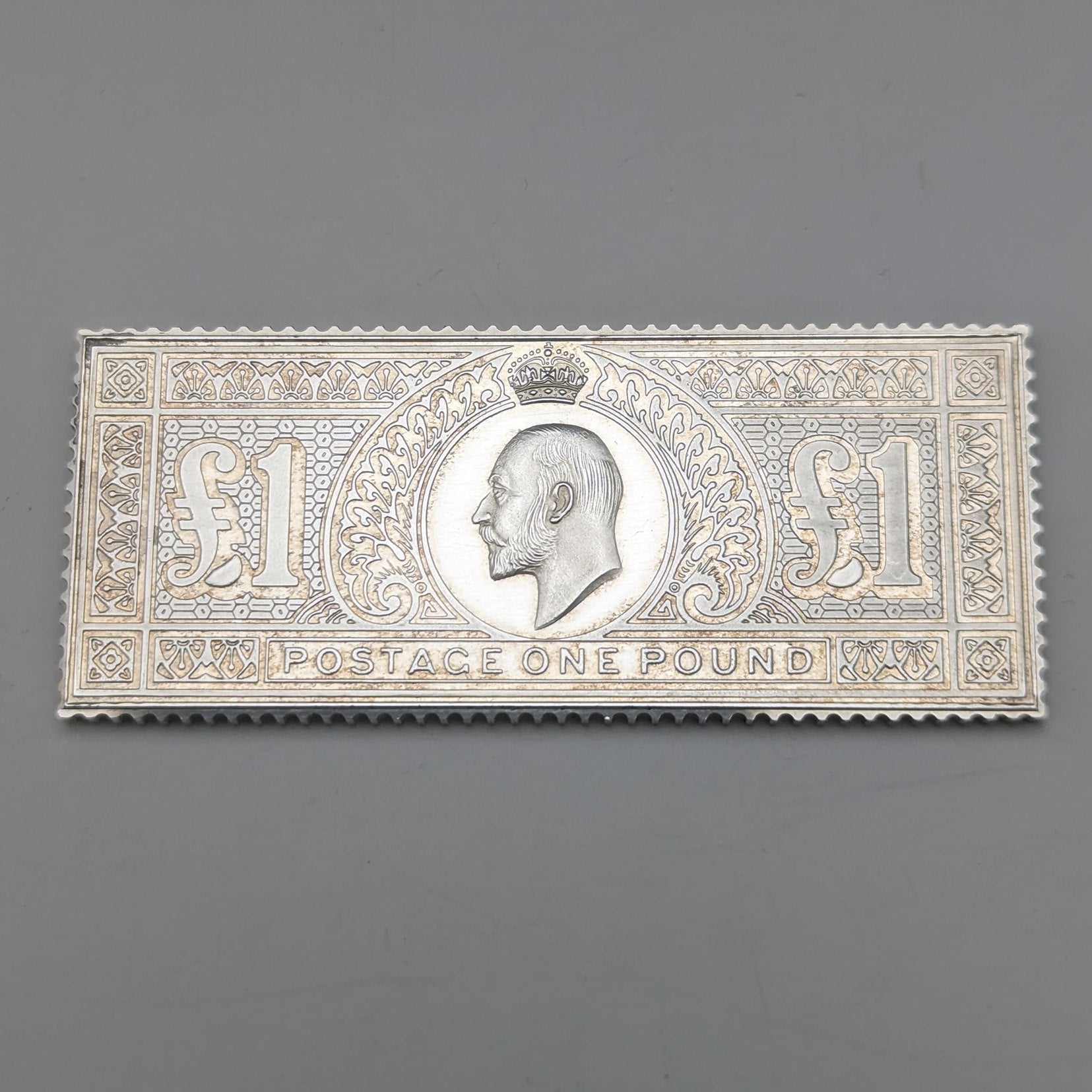 1977年 エリザベスⅡ世 戴冠25周年ジュビリー 純銀製 1ポンド切手 
