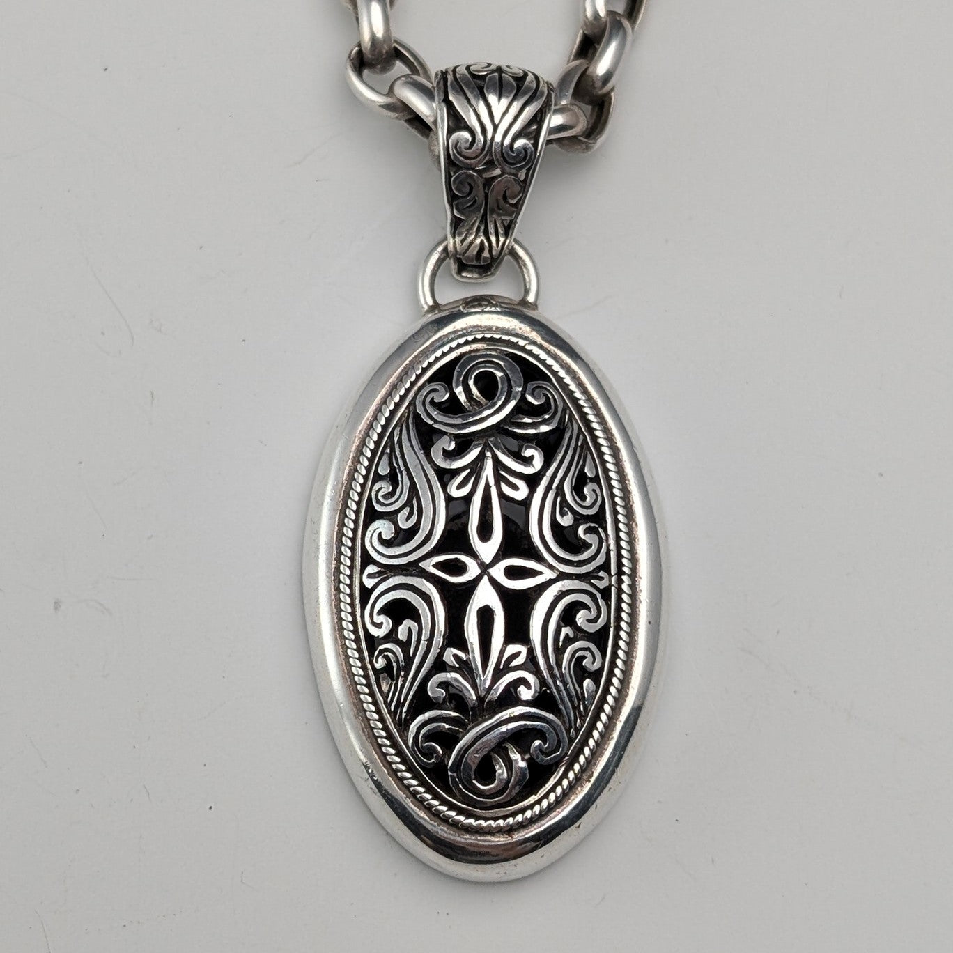 1906年 英国アンティーク 純銀製 花鳥装飾 マグカップ 187g